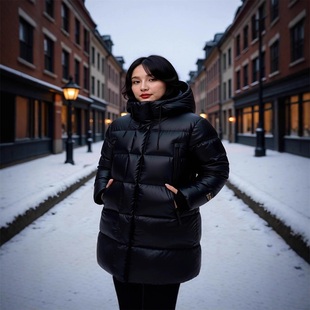 2025新款黑色羽绒服女中长款北方加厚防风雨保暖宽松连帽时尚外套