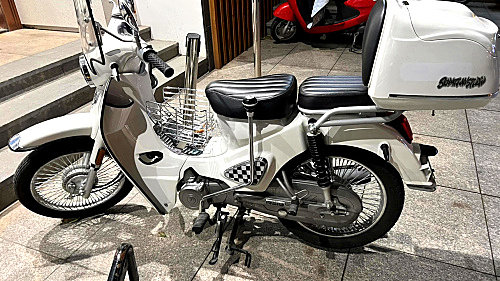 适用于宗申yami改装前行李架 宗申110雅米复古弯梁车前菜篮/支架