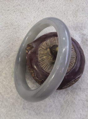 天然新疆和田玉手镯油润细腻简约高端