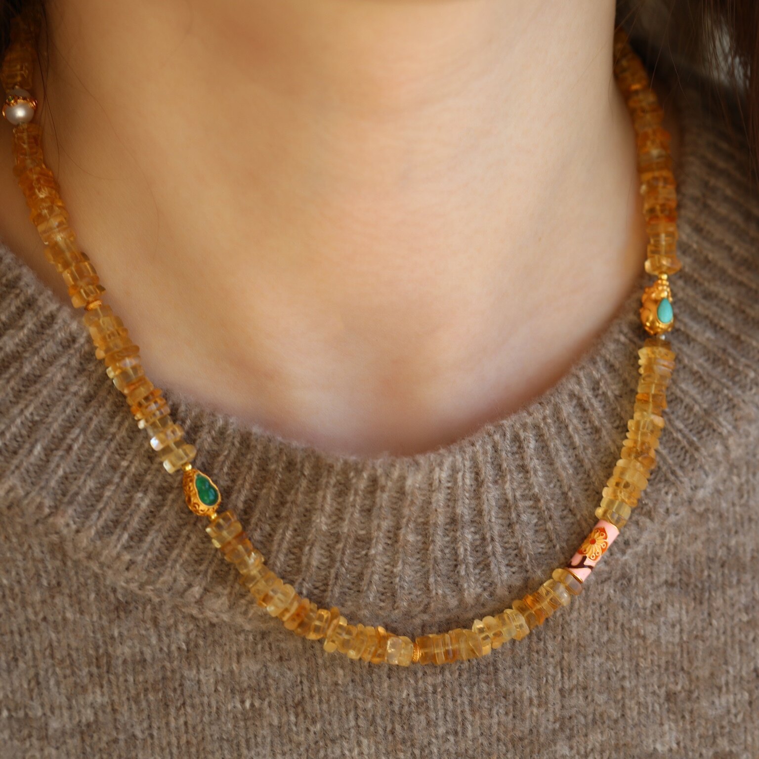 天然黄水晶搭配纯银鎏金镶嵌翡翠葫芦松石貔貅淡水珍珠珐琅彩直管