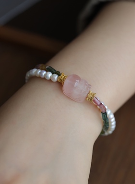 天然摩根石精雕貔貅搭配天然碧玺直管天然淡水珍珠精致又高级