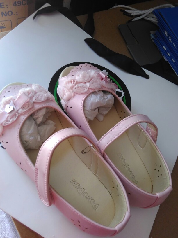 夏季粉色儿童凉鞋