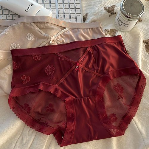 性感纯欲蕾丝新款大码女士内裤胖mm200斤舒适透气无痕包臀三角裤