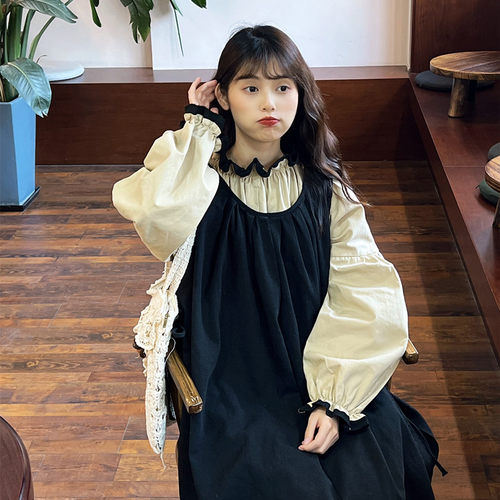 森系复古感灯笼袖两件套连衣裙