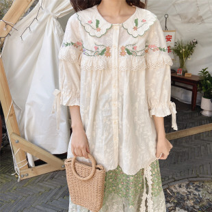 温柔夏季清新少女绿色刺绣蕾丝衬衫森系娃娃子绑带减龄上衣