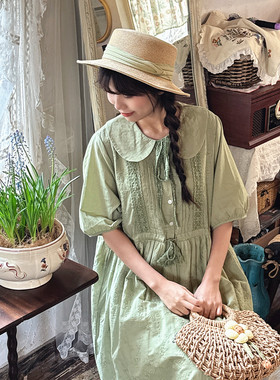 森系复古感清新浅绿色灯笼袖连衣裙少女蕾丝拼接娃娃领收腰长裙子