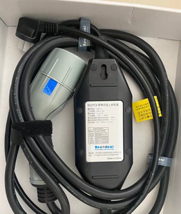 知豆D2S D3 D1长安欧尚原厂充电器充电枪东风小康瑞驰EC35367531