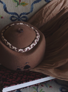 womaninahat2024秋冬羊毛pillbox复古刺绣蕾丝无檐药盒帽纯手工