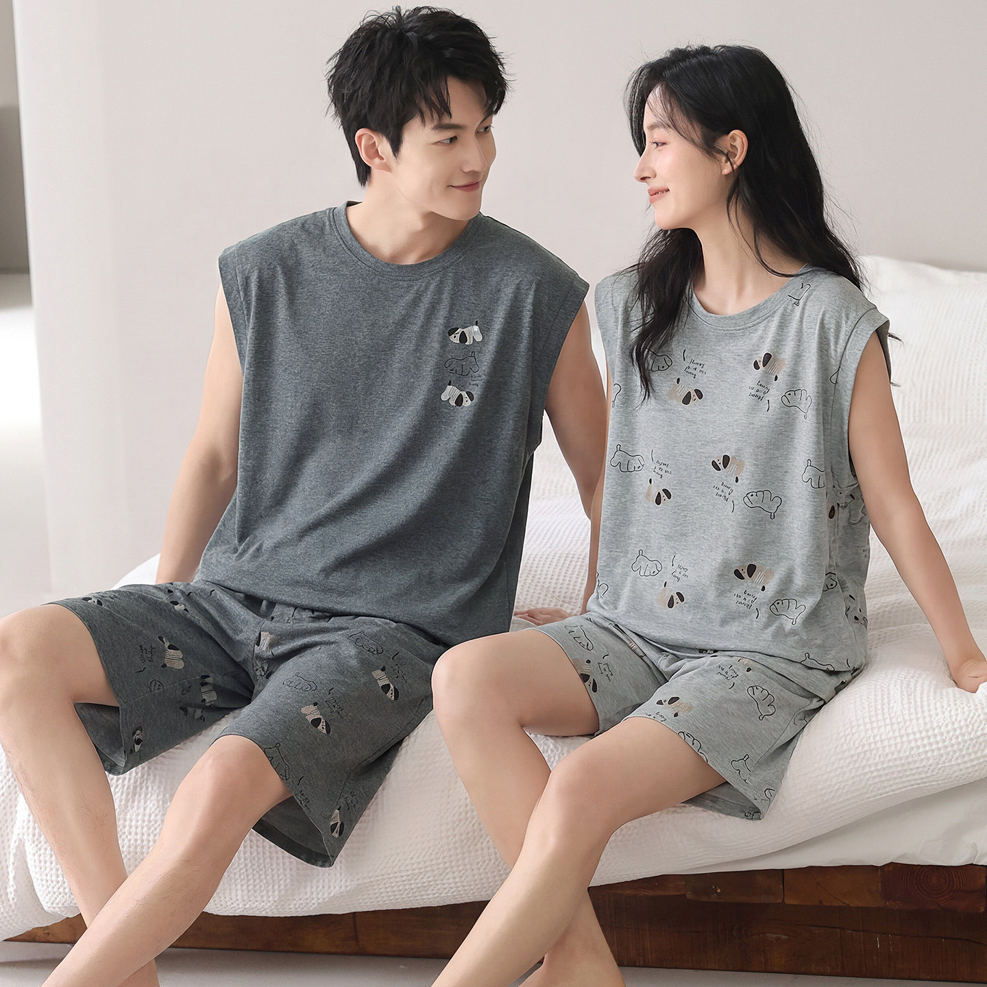 情侣睡衣男女夏季纯棉无袖背心带胸垫女家居服套装可外穿2026新款