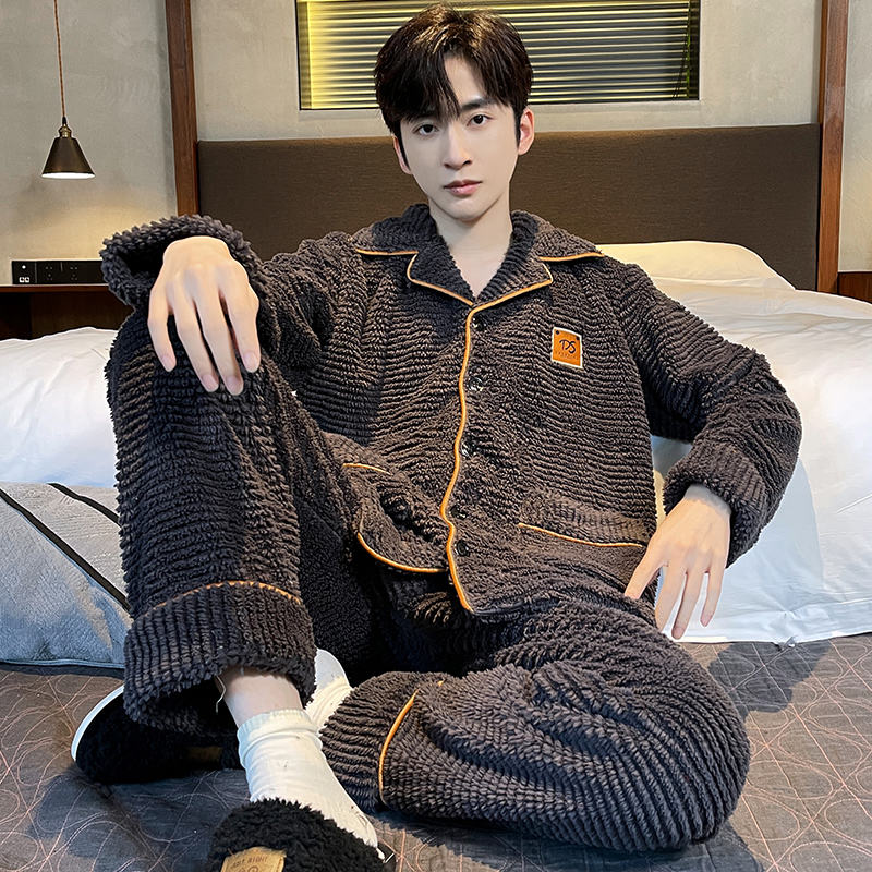 男珊瑚绒加厚家居服套装
