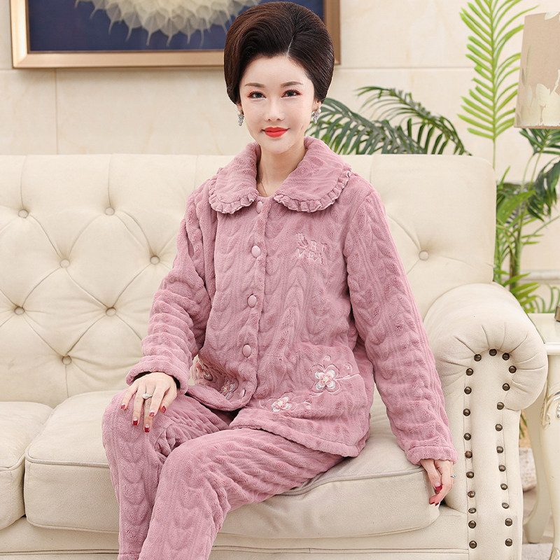 中老年珊瑚绒睡衣女秋冬保暖套装