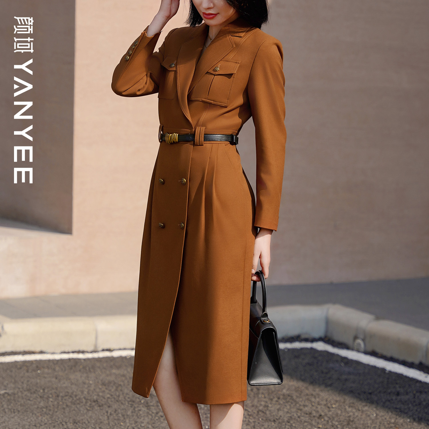 颜域职业装西装领连衣裙