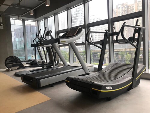 意大利超静音健身房跑步机