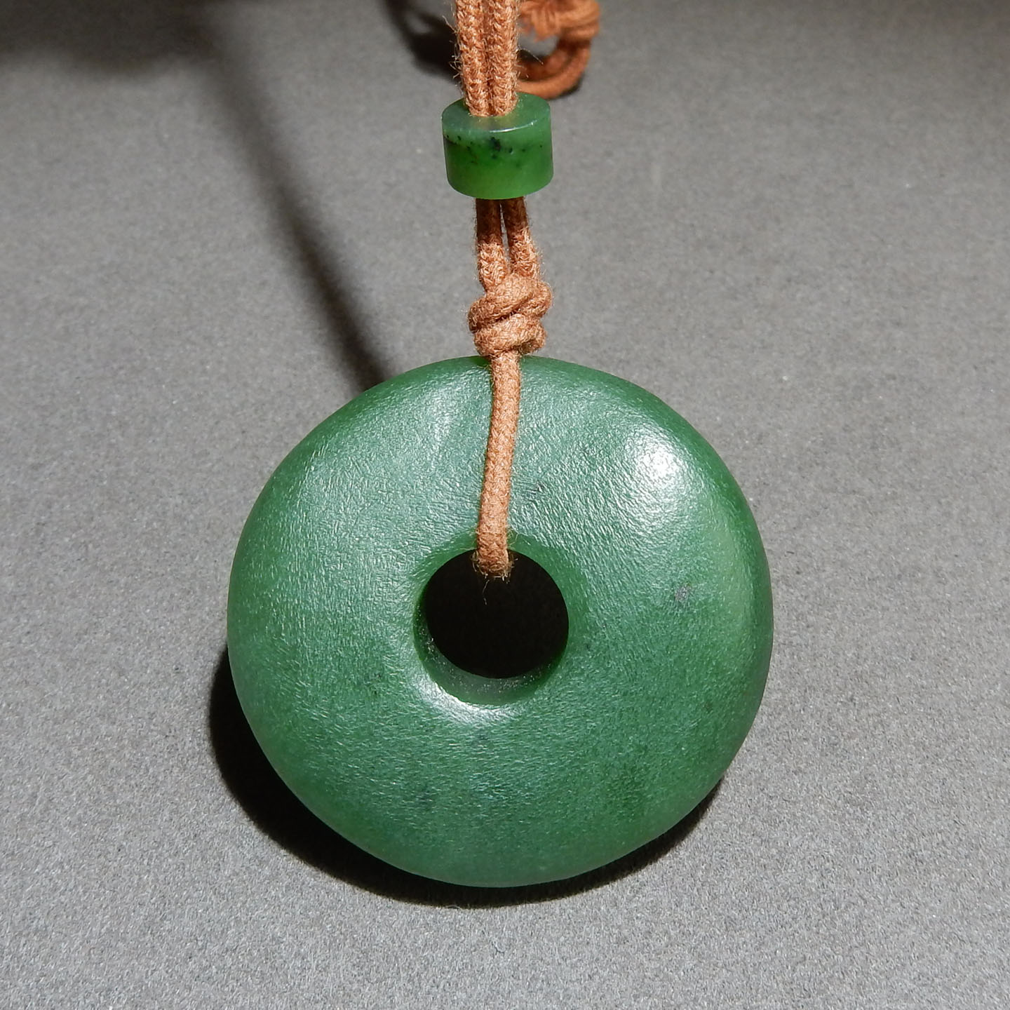 亏麻了方言和田玉巨漏新疆特色老光工艺碧玉籽料平安扣吊坠挂件w1