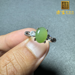 放漏方言和田玉精品老坑俄料碧玉苹果绿无黑点精美精致活口戒指S