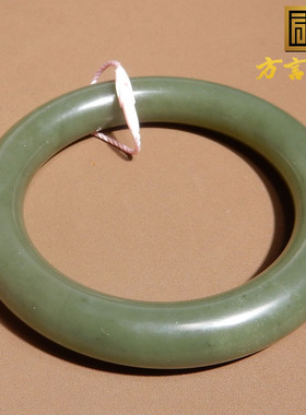 惊呆方言和田玉精品佩戴级新疆玉龙河产沙枣青籽料卡58mm手镯w1