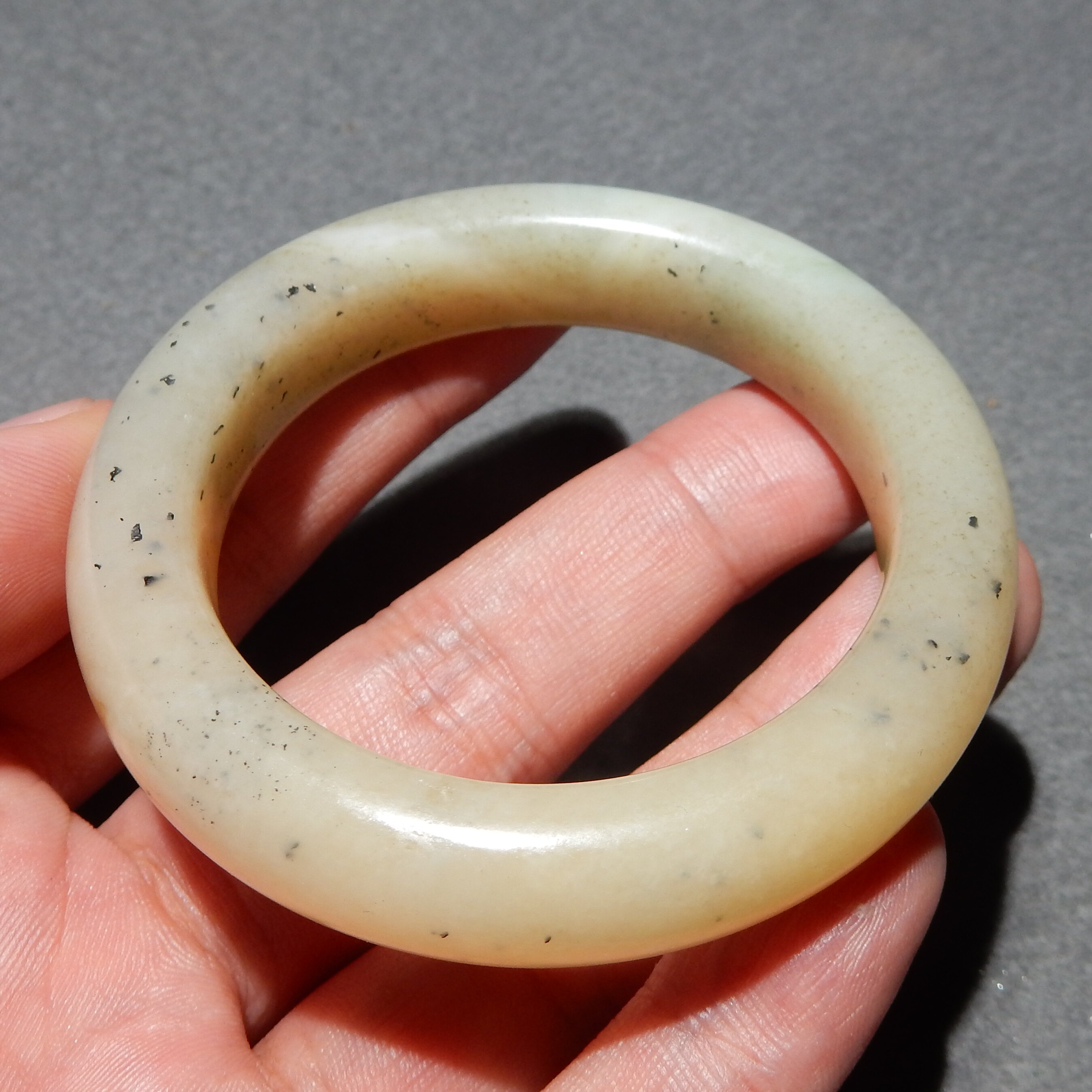 方言和田玉特惠精品新疆且末糖青花料温润细腻内径51mm手镯子w4