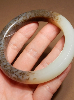 方言新疆且末老坑糖羊脂白玉手镯