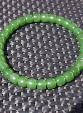 俄料冰底无结构无黑点正阳绿碧玉