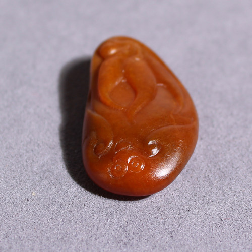 玉禧珠宝和田玉黄沁籽料玉兰花