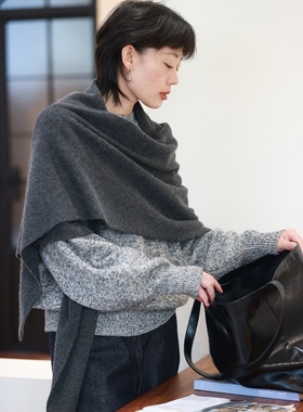 灰色羊毛大三角巾针织围巾披肩外搭女秋冬百搭高级感保暖护颈围脖