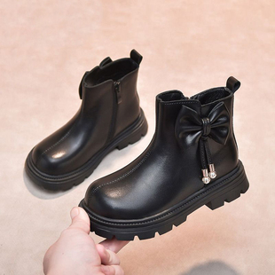真皮女童靴子儿童马丁靴小公主短靴秋冬蝴蝶结软底宝宝加绒小皮靴