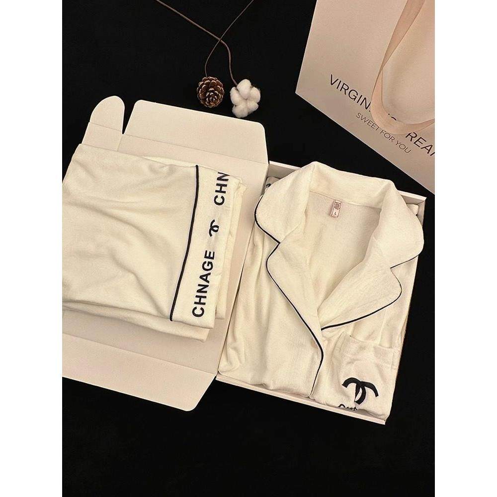 日本海岛绒睡衣女款秋冬季小香风轻奢高级感加厚保暖家居服可外穿