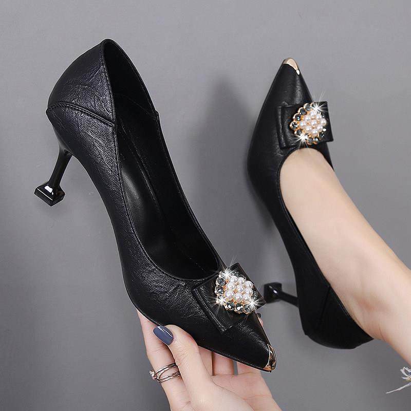 香港真皮高跟鞋女低跟尖头工作鞋2025年春秋新款细跟百搭浅口单鞋