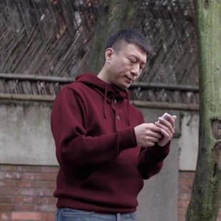 香港轻奢潮牌美式红色连帽卫衣男秋冬款孙红雷同款加绒加厚外套