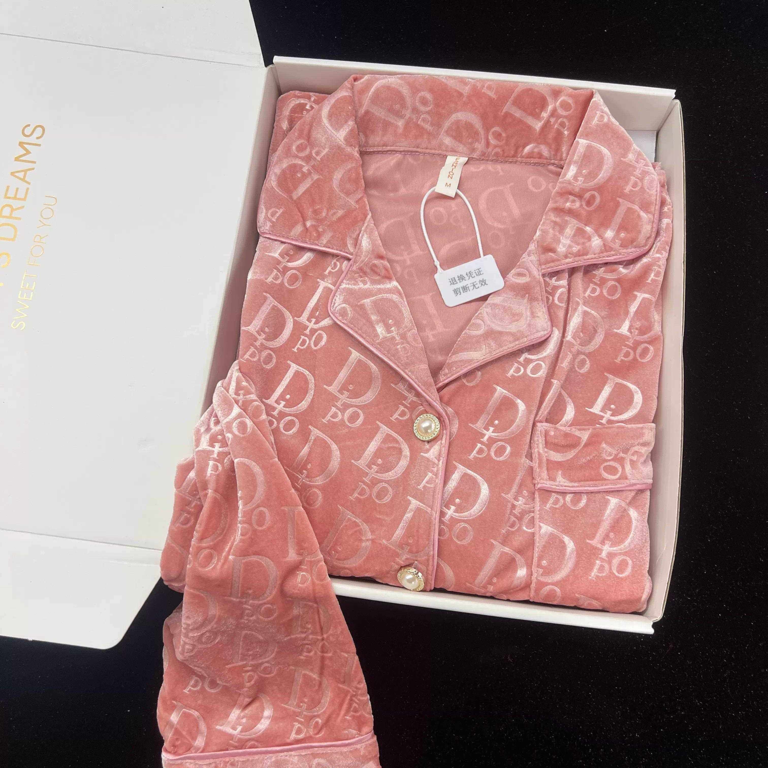 睡衣女款冬季2025新款加绒加厚金丝绒情侣睡衣女士秋冬款家居服装