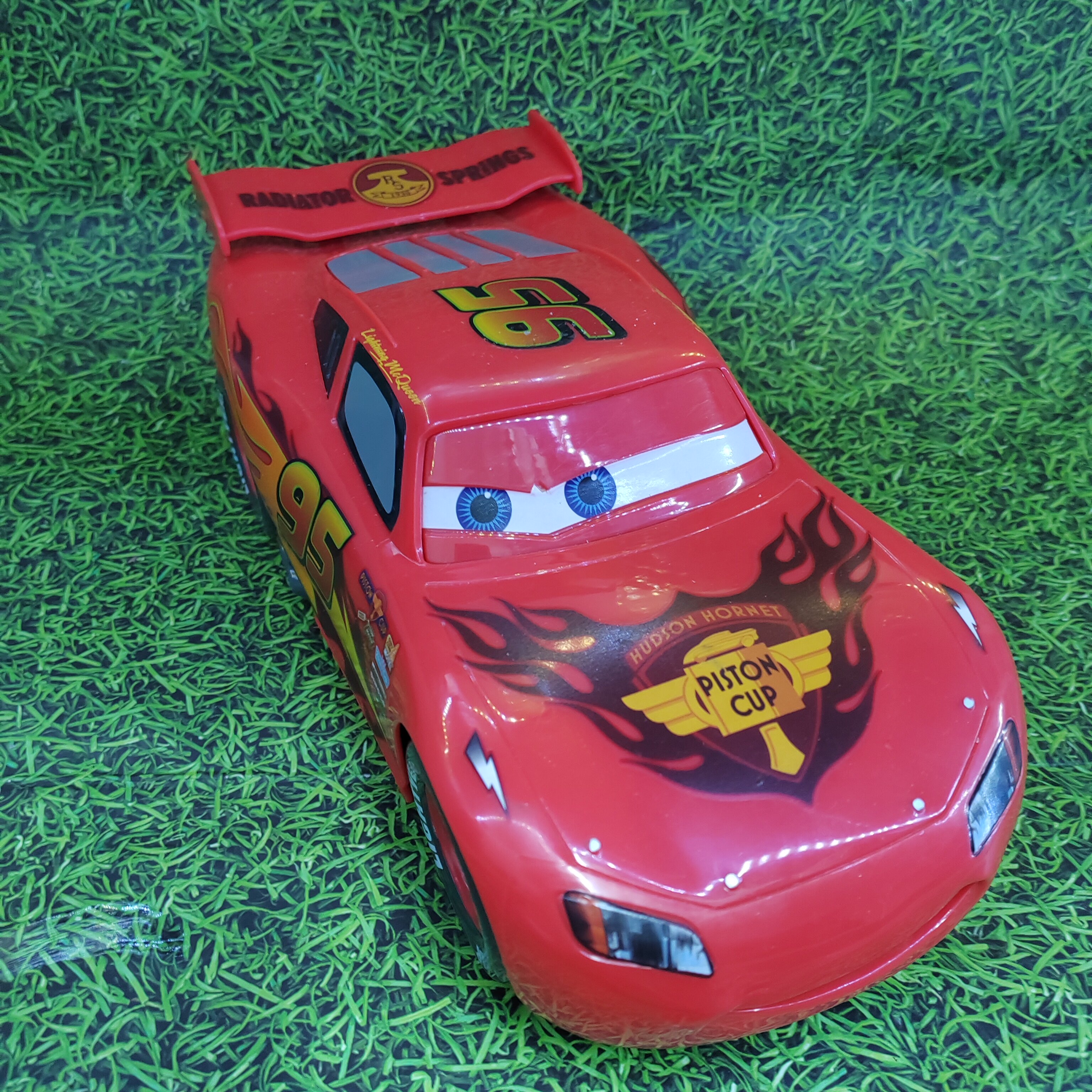 正版散货 迪S尼汽车总动员 闪电麦昆95号赛车 汽车模型玩具模型