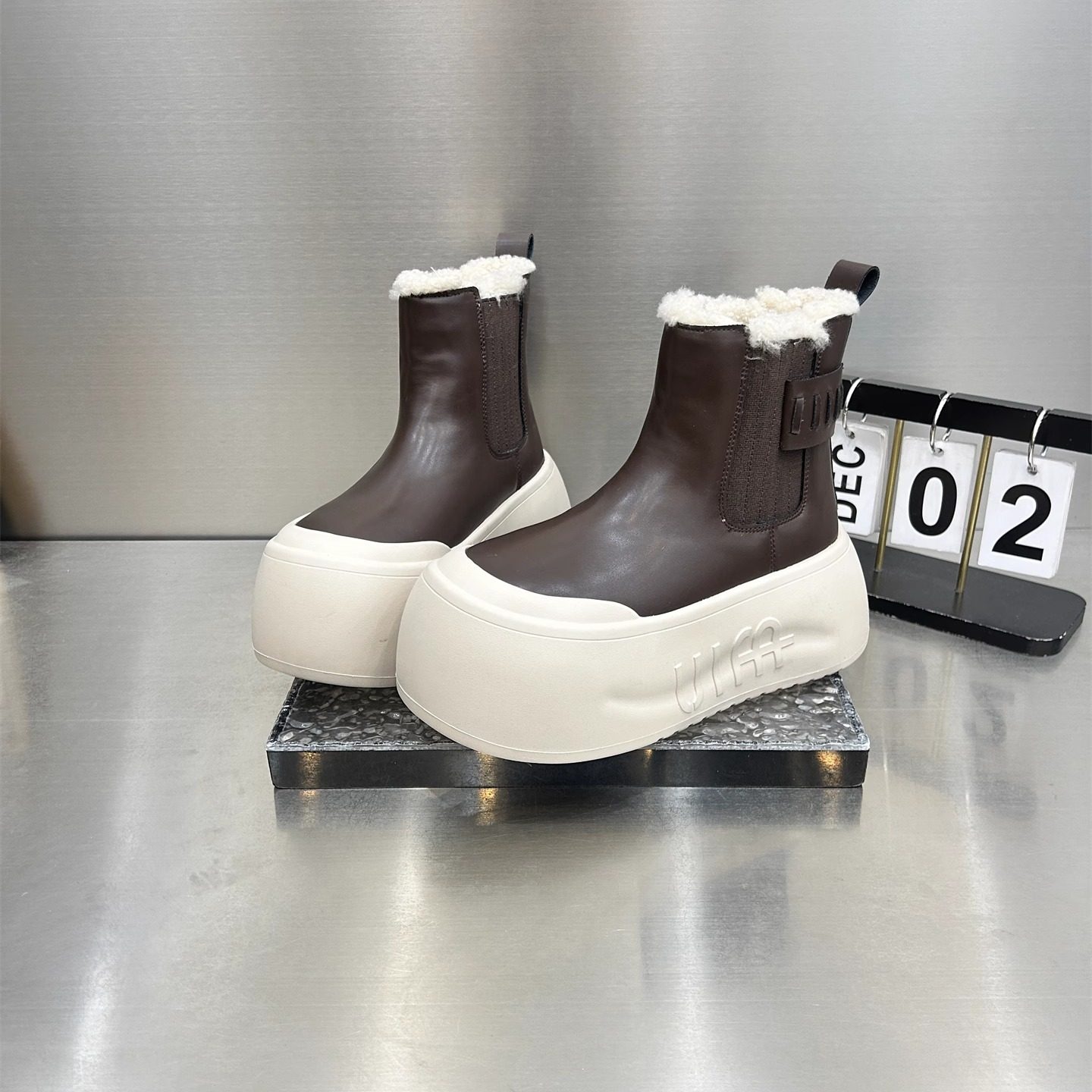 雪地靴女轻便厚底短靴2025新款冬季加绒保暖显瘦小个子增高大棉鞋,女鞋,时尚雪地靴,淘宝优惠券,粉丝福利购,淘宝优惠卷