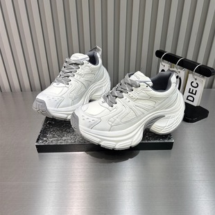 潮显脚小加绒小白鞋 秋冬厚底增高百搭运动休闲鞋 女2025新款 老爹鞋