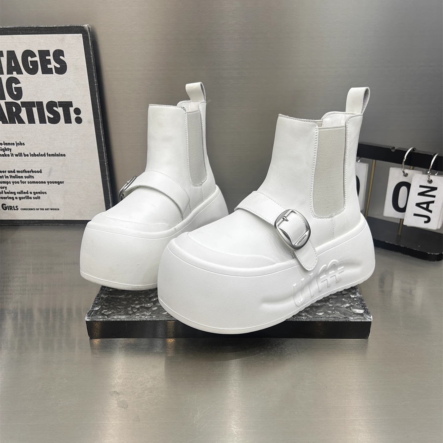 欧货厚底切尔西靴女2025新款短靴