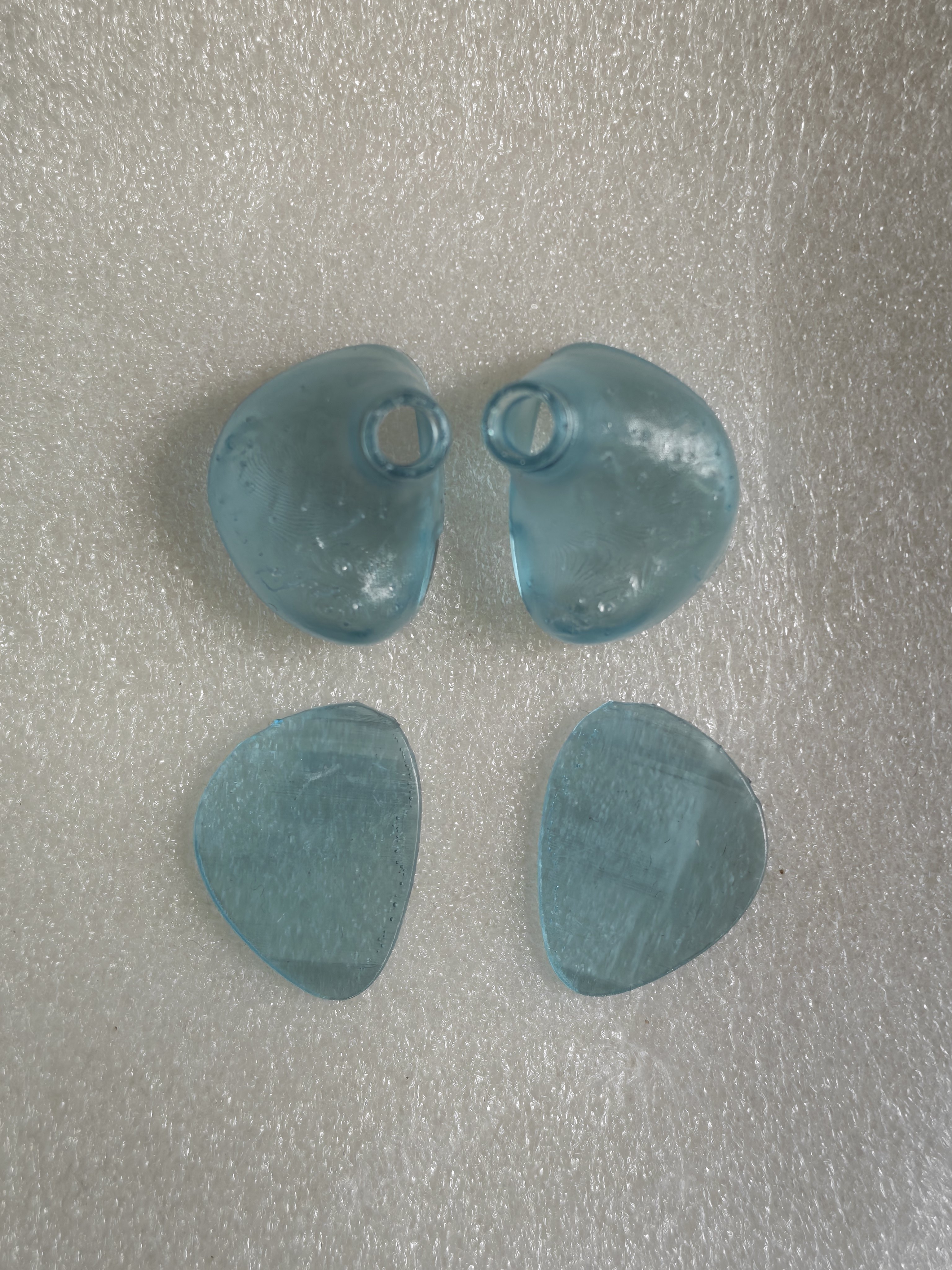 diy耳机壳装0.78母座出音嘴内孔4.5mm后面开了泄压孔方便装圈铁