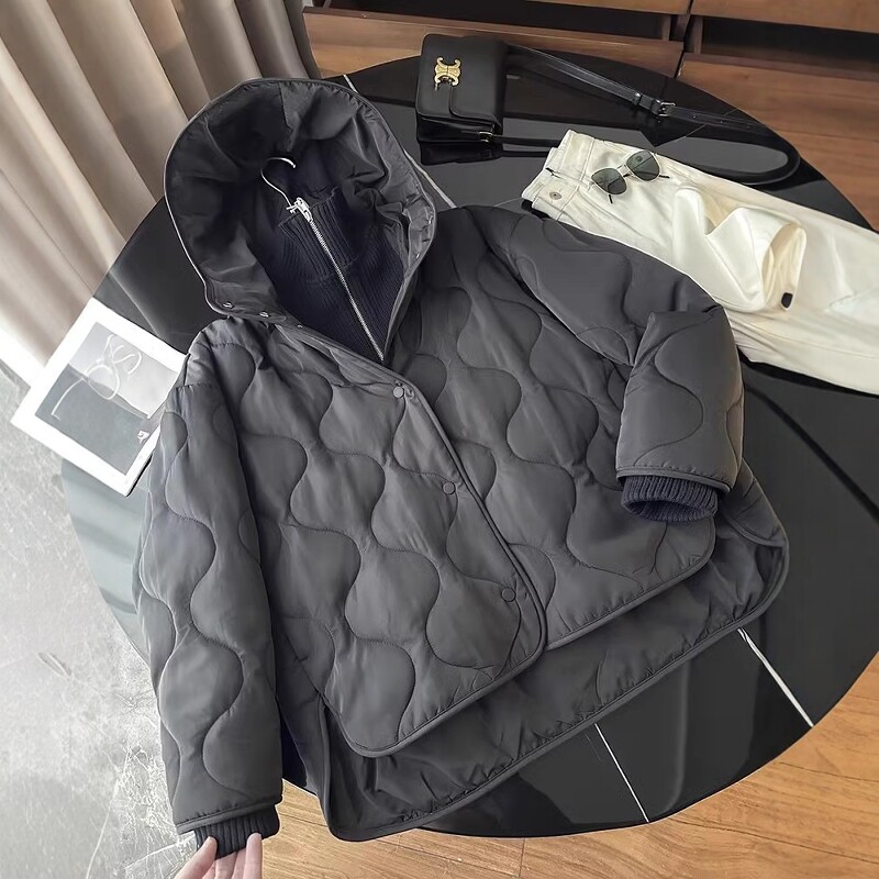 北欧C+休闲版型绗缝宽松连帽夹克棉服外套针织拼接立领棉衣女冬新