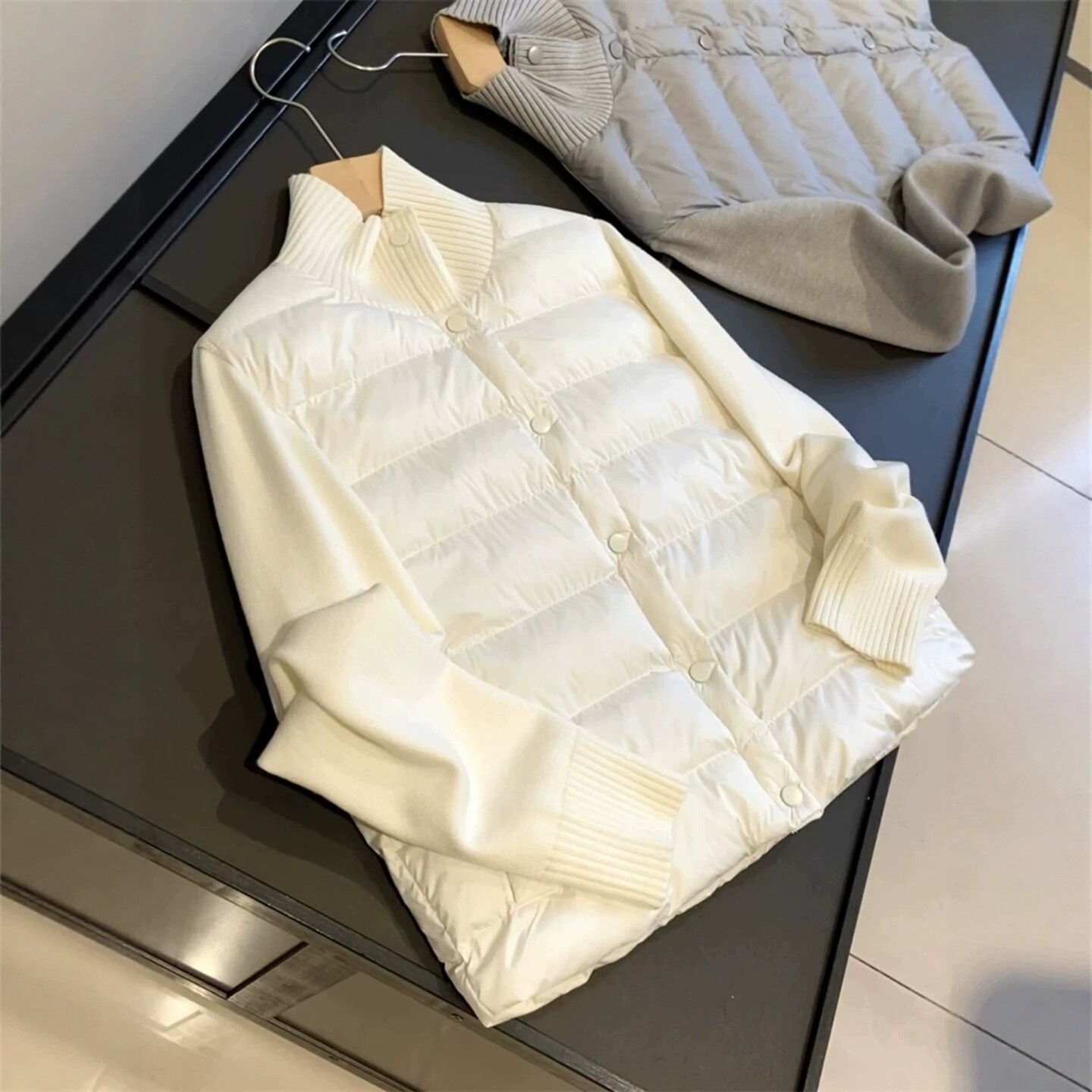 绵羊毛填充针织拼接立领棉服外套