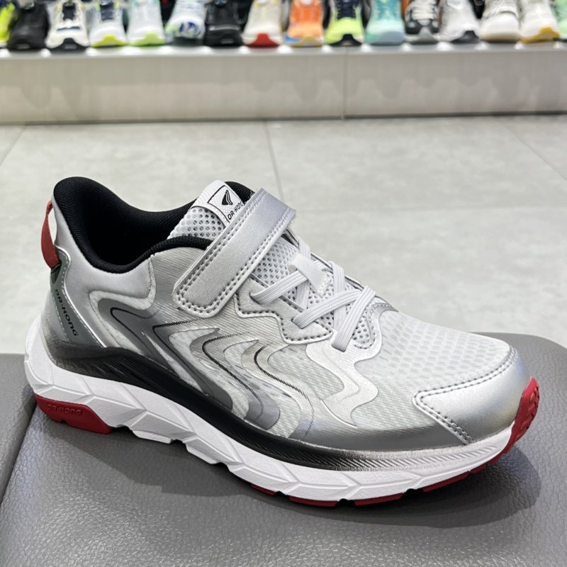 江博士专柜正品2025年春新款男童透气防滑三段运动鞋1C10A1029CM