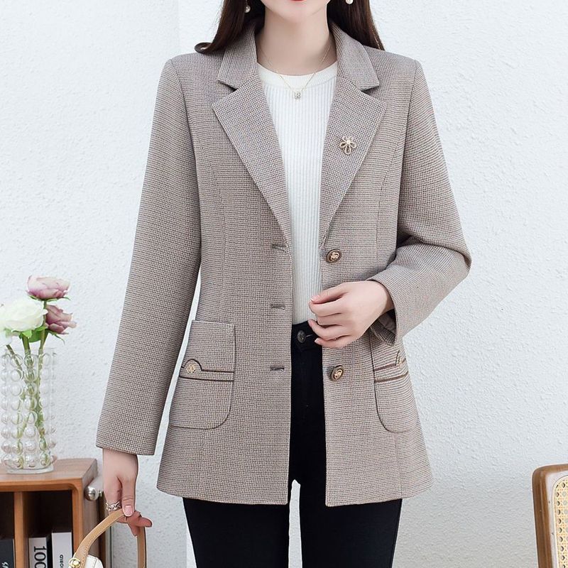 妈妈小格子西装外套短款