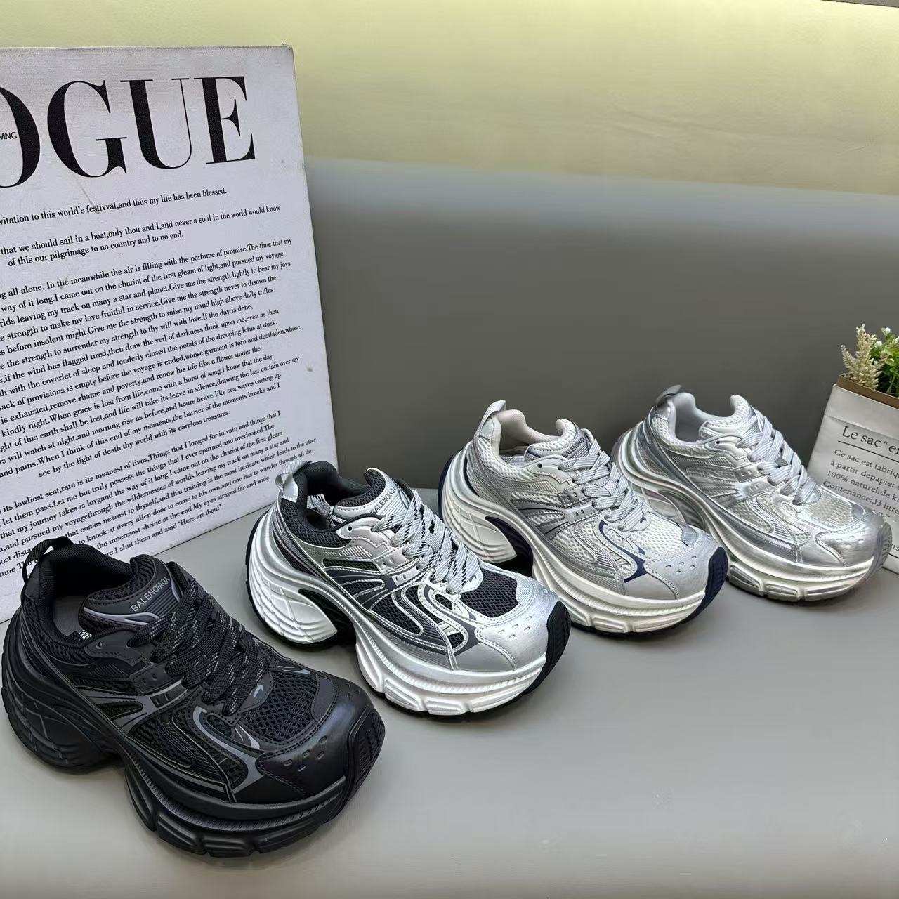 欧货圆头厚底复古老爹鞋女2025年秋季新款时尚百搭系带运动休闲鞋