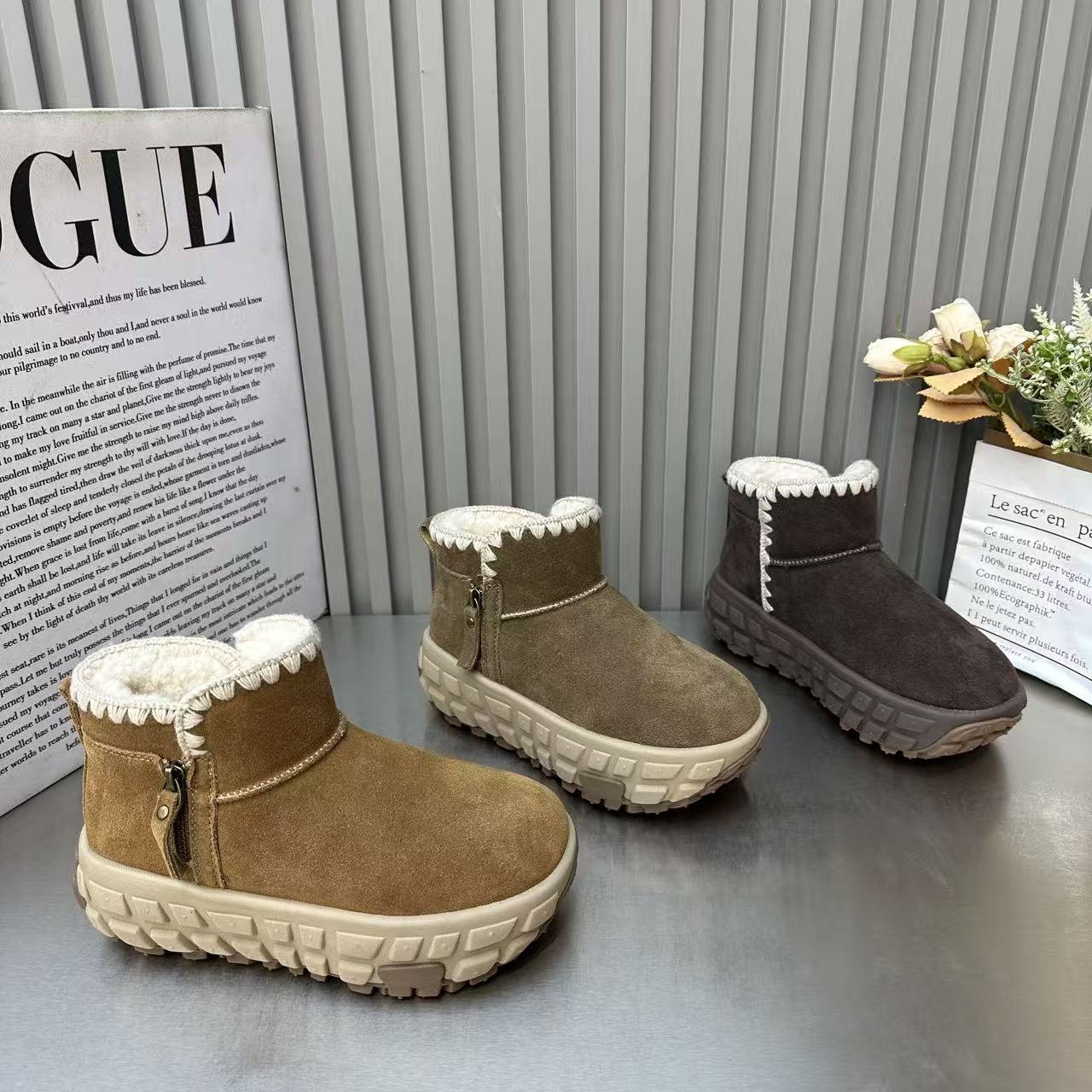 欧洲线轮胎底加绒雪地靴女2025冬季新款厚底增高保暖休闲面包短靴