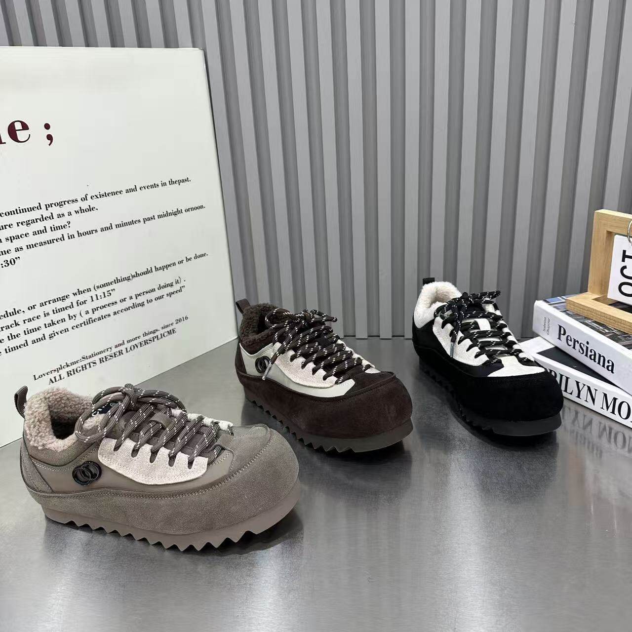 欧货复古系带户外运动棉鞋女2026冬季新款防滑耐磨休闲加绒阿甘鞋