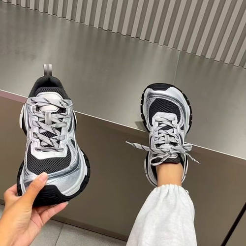 欧洲站2025新款厚底增高老爹鞋女休闲时尚系带加绒运动鞋陈太同款