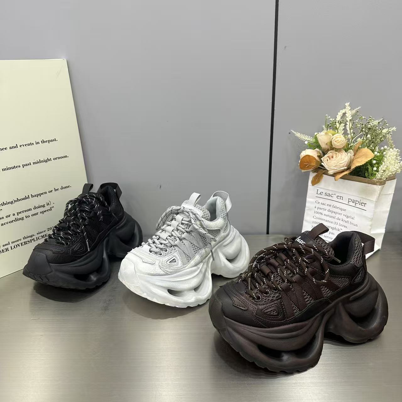 欧洲站复古厚底老爹鞋女百搭舒适增高小个子休闲运动做旧松糕鞋