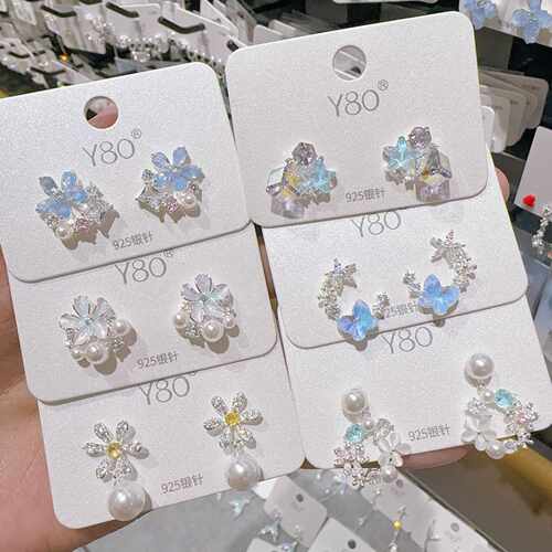 Y80时尚高级感仿珍珠耳环法式小众复古轻奢耳钉女简约耳饰