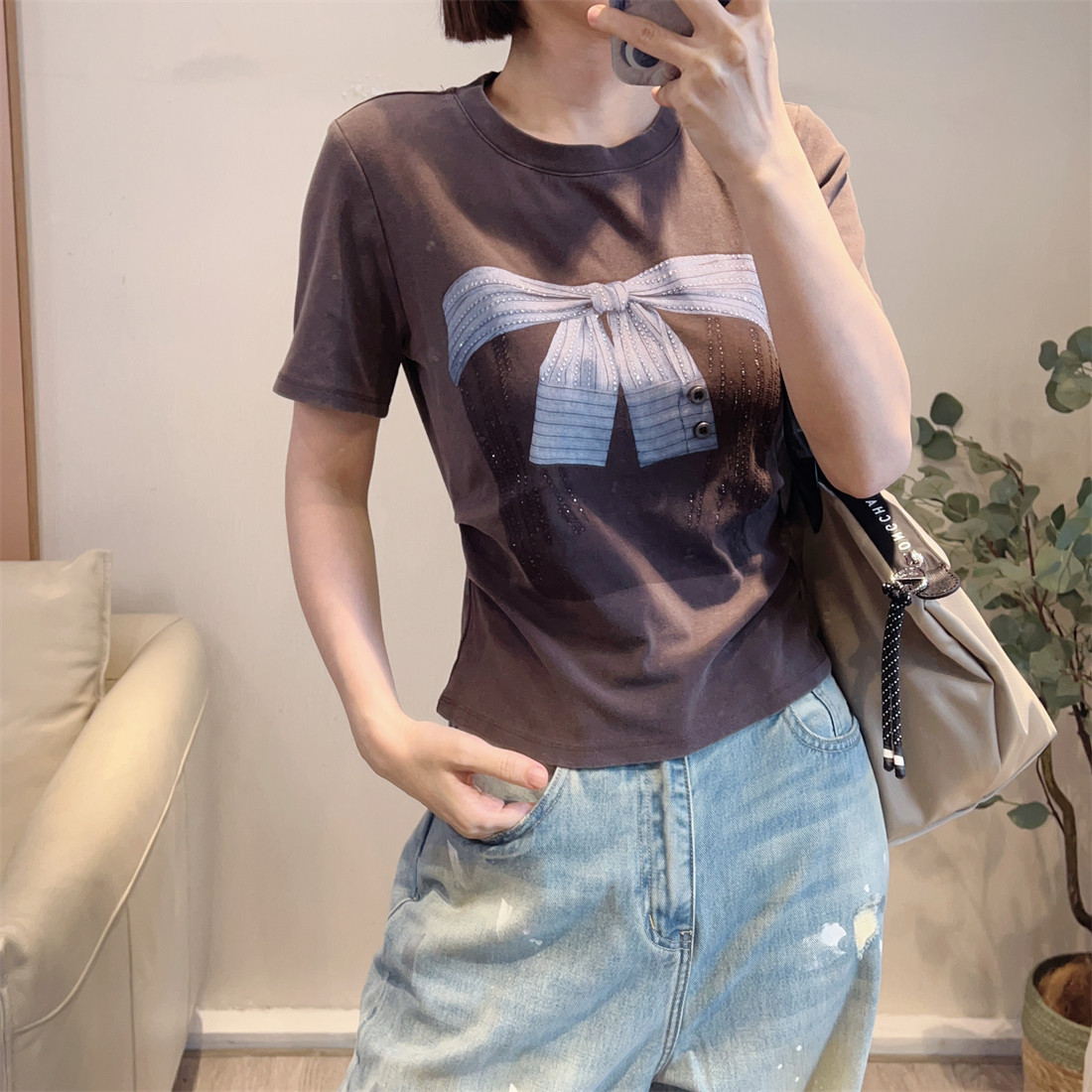 斯斯0616 不灭少女心酷甜风腰部褶皱印花做旧炭灰色蝴蝶结短袖T恤