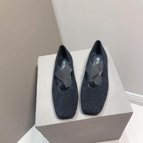 法式毛呢平跟玛丽珍单鞋