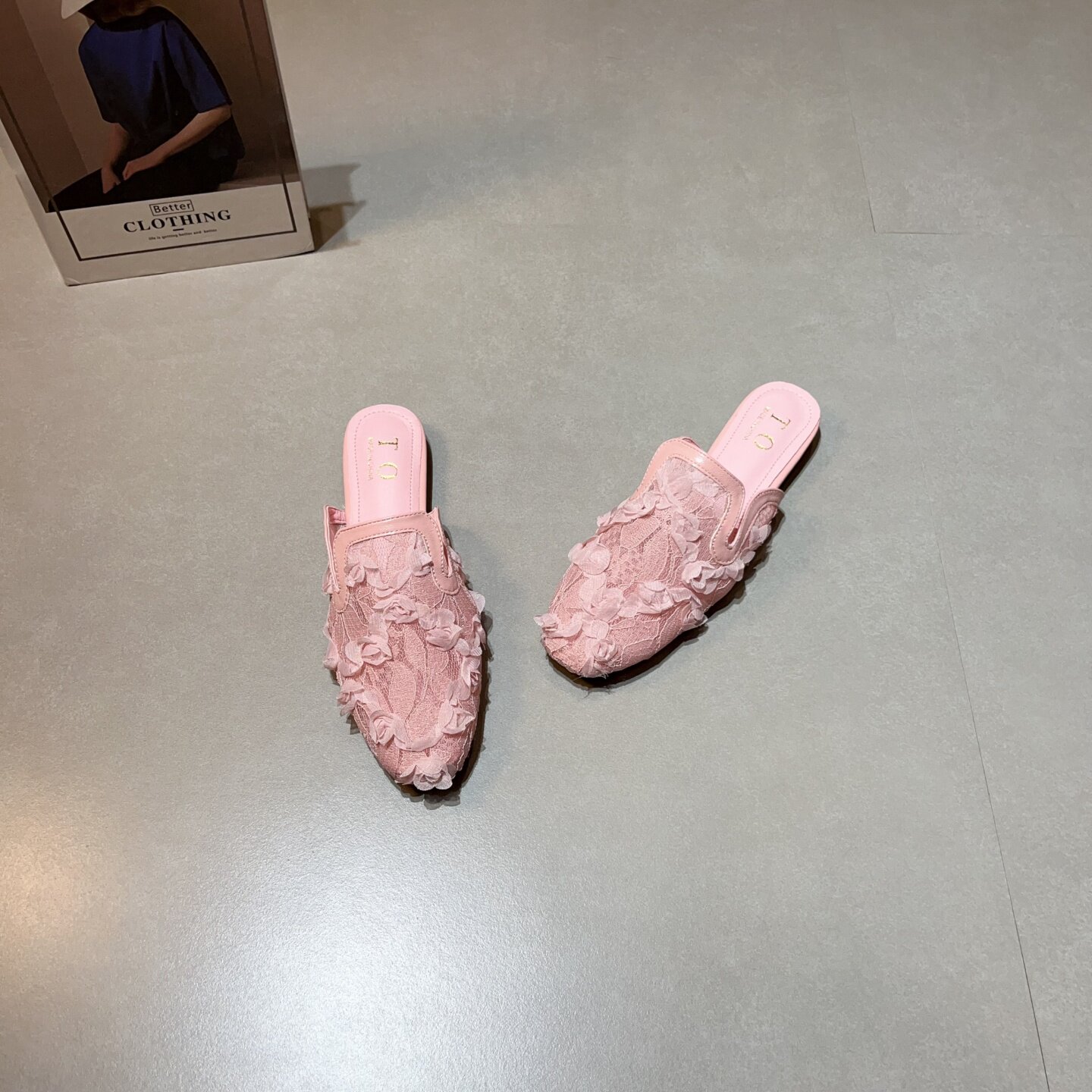 法式仙女风蕾丝花朵包头拖鞋女夏外穿一脚蹬网纱平跟穆勒鞋半拖鞋