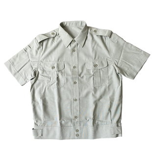 衬衫夹克夏服上衣男士夏季浅绿色免烫尖领直筒上班透气速干短袖男