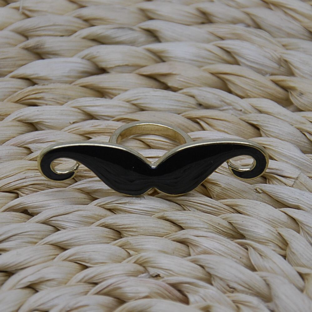 Edge Up Your Look: Korean Black Enamel Dripping Gold Ring - Product image 5